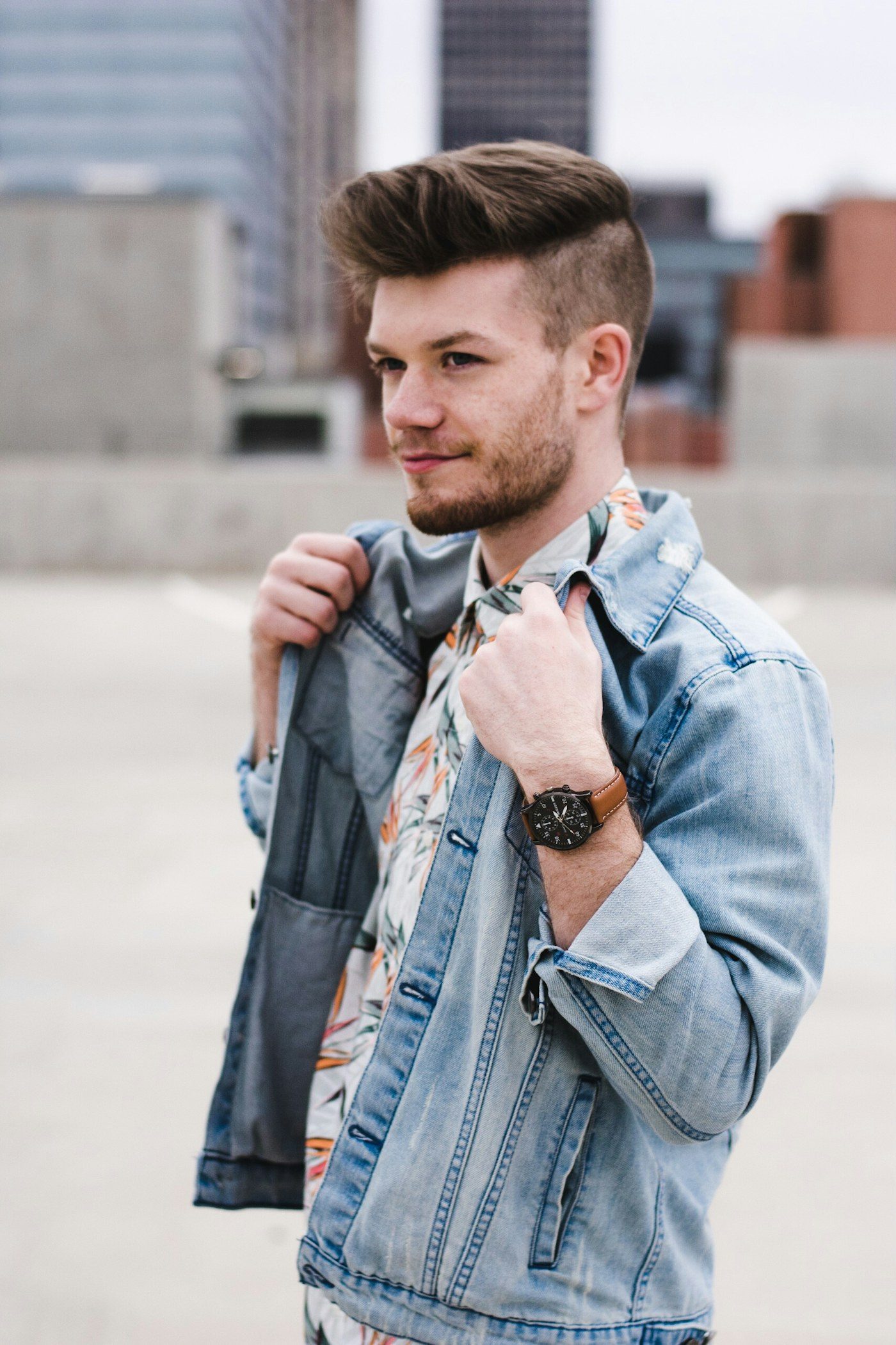 Travel Day Outfits For Men That Do Not Look Like Gym Clothes