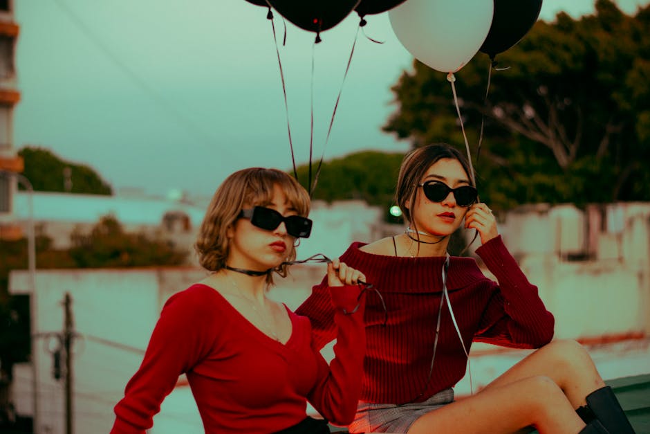 Festival Outfits for Hot Weather: 8 Looks That Won’t Make You Suffer