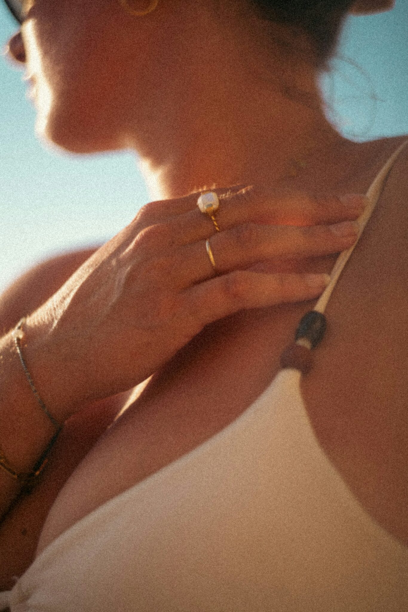 How to Look Confident and Cool this Summer