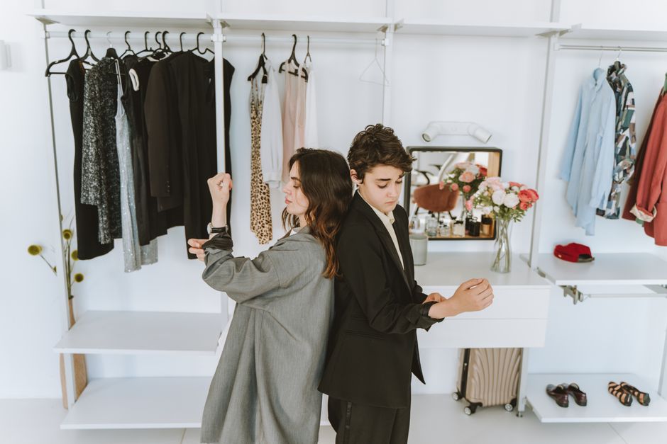 Secondhand Wardrobe Rules: What Actually Works After 18 Months Without Fast Fashion